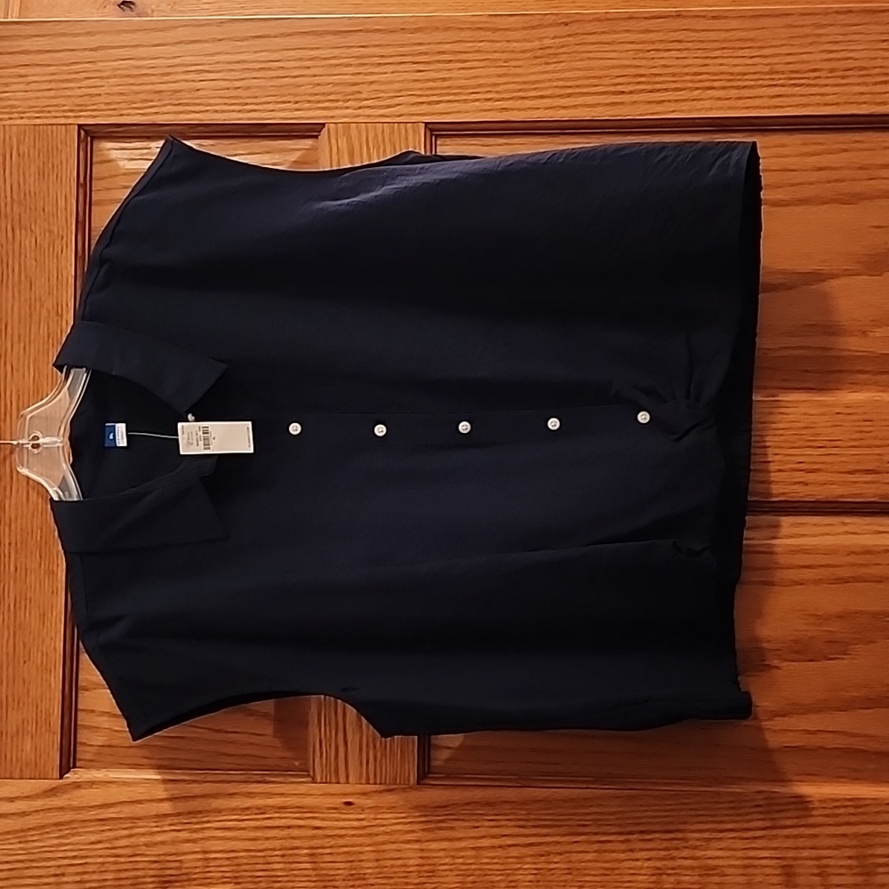 Navy blue sleeveless shirt